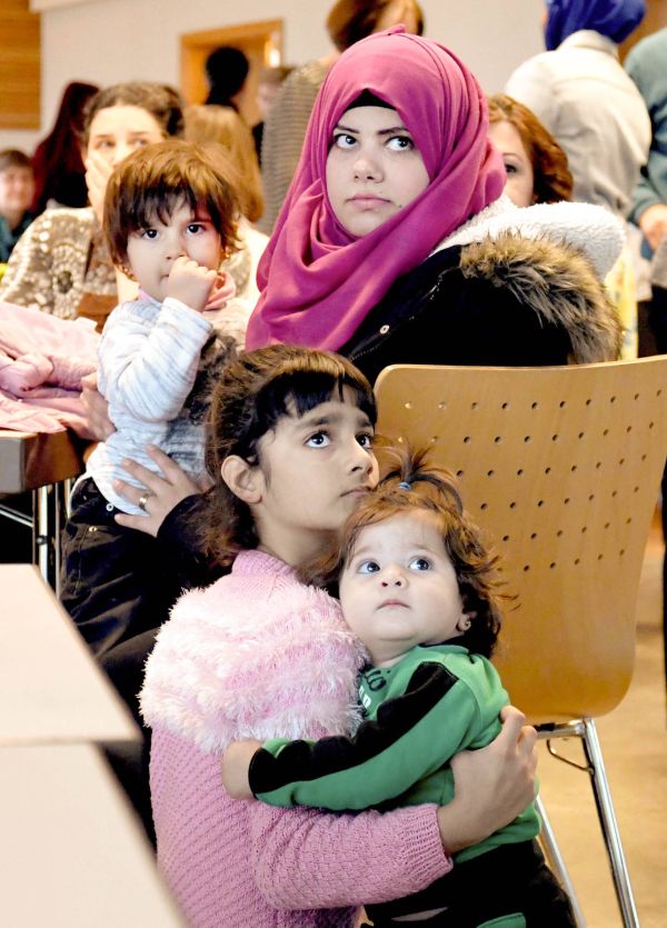 Flüchtlingsfest Familie