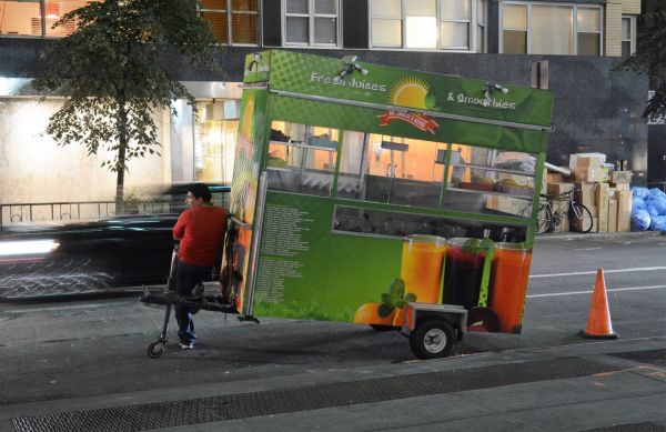 New York Strasse Street Foodtruck