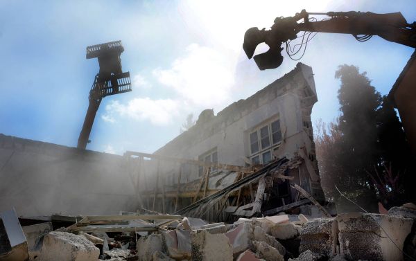 Ofterdingen Abriss Kühler Brunnen