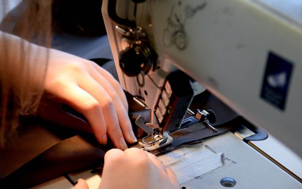 Heinz Bauer Manufakt Oferdingen Leder Nähmaschine